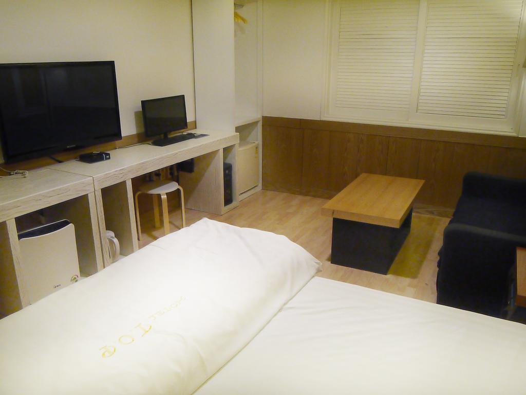 Hotel Top Daegu Room photo